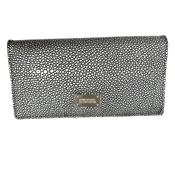Kenneth Cole Reaction Handbags - Kenneth Cole Reaction Silver Metallic Pebbled Embossed Textured Wallet Women's